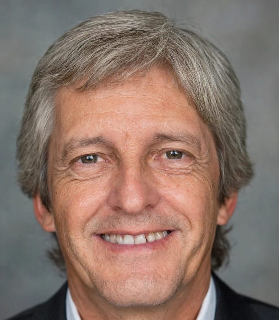 Retrato de uno de los abogados del estudio